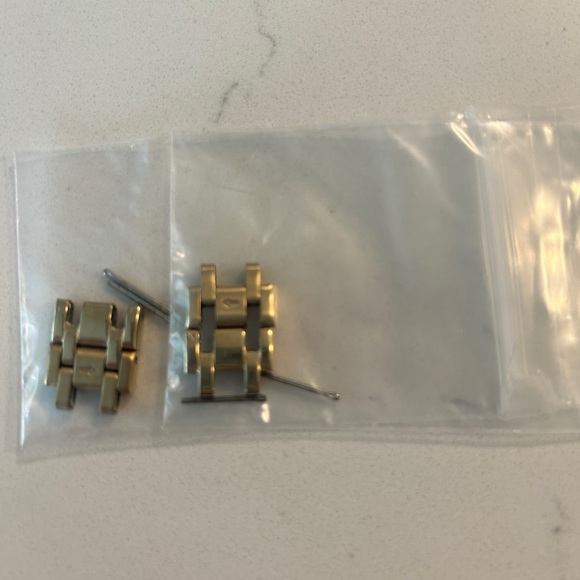 Coach Watch - Picture 5 of 8